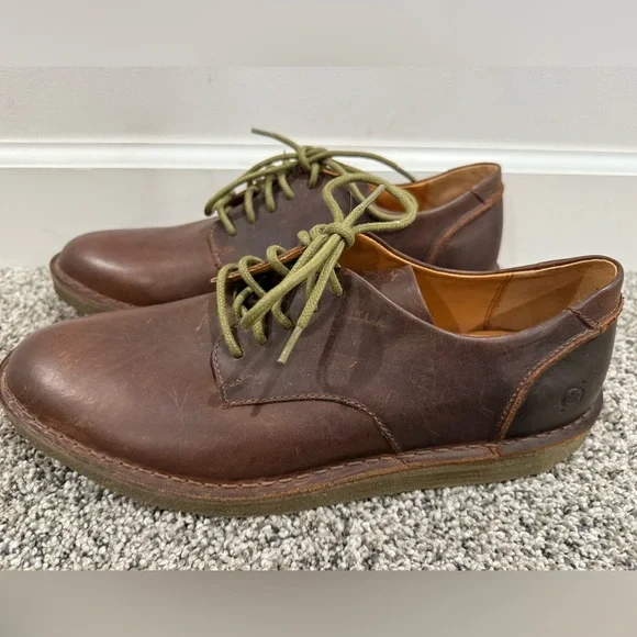 Born men's brown leather dress shoes, size 9 - Picture 1 of 12